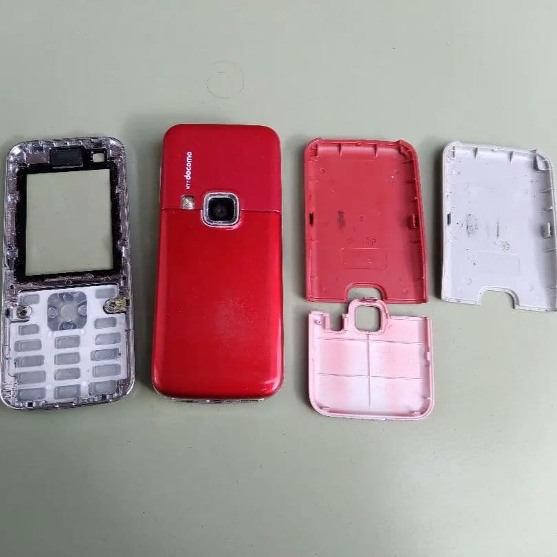 ＮＴＴドコモ ノキア NM706i 稼働品 本体 （充電器／取扱説明書／ＣＤ付）