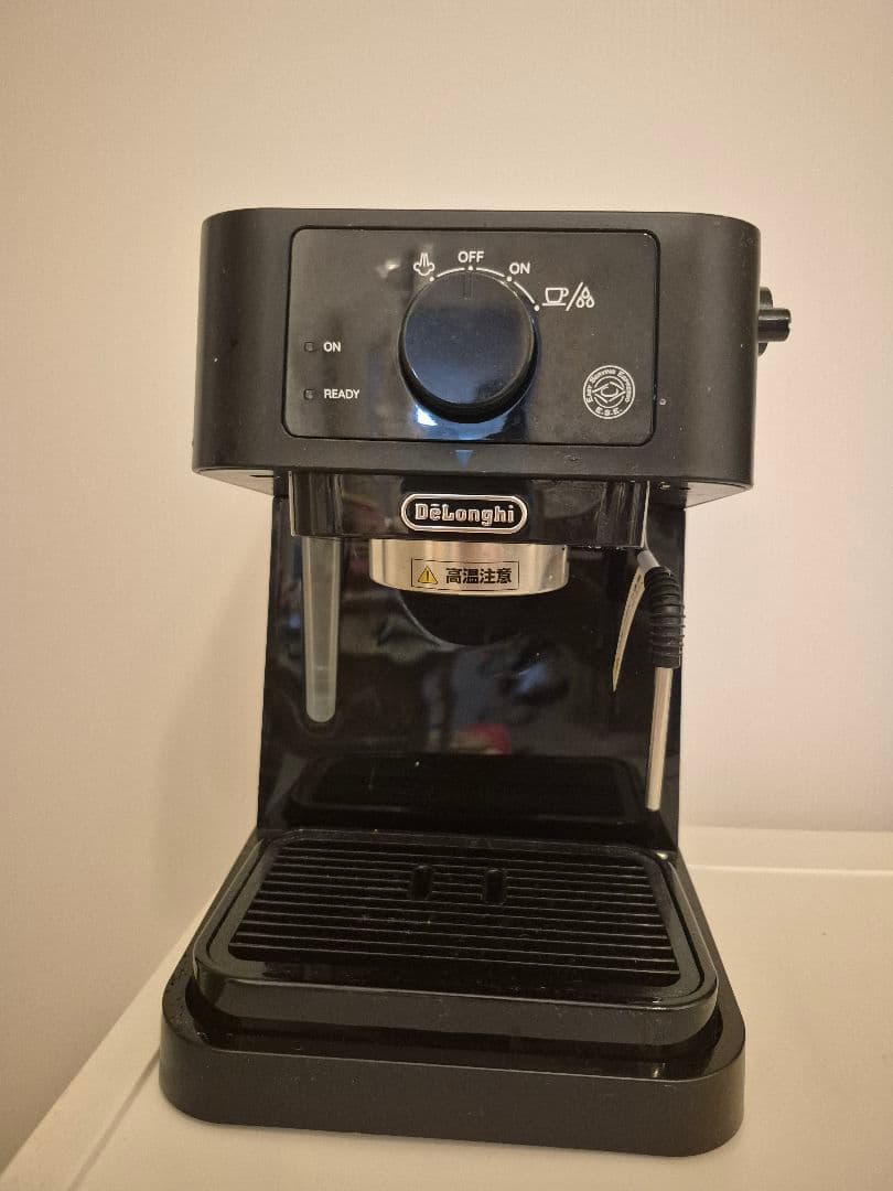 DeLonghi エスプレッソマシン