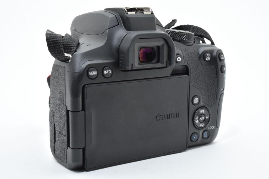 #597★美品★Canon EOS kiss X10i ボディ