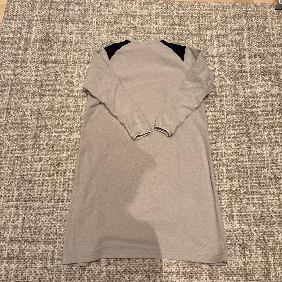 THE NORTH FACE グレージュ 長袖ワンピース SM