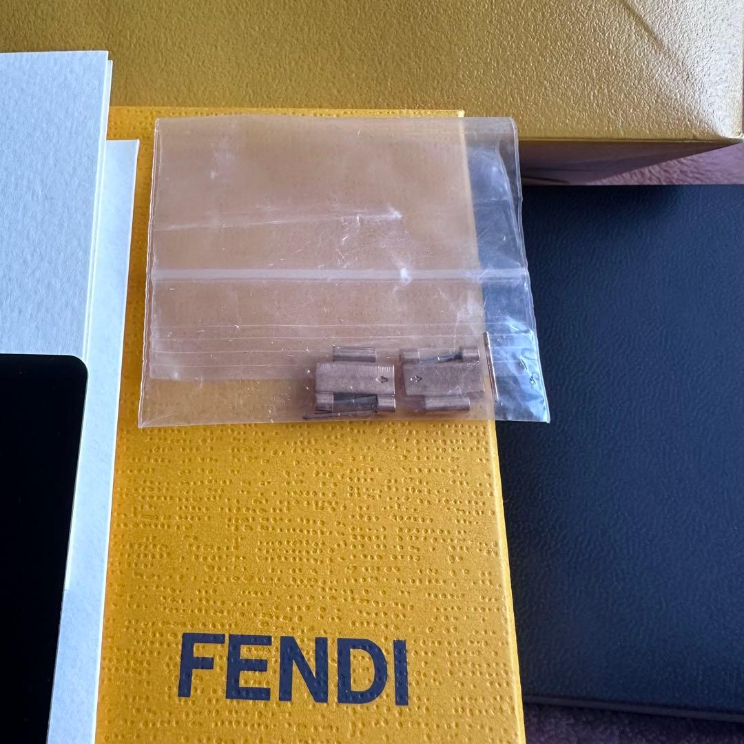 FENDI クアドロミニ 腕時計