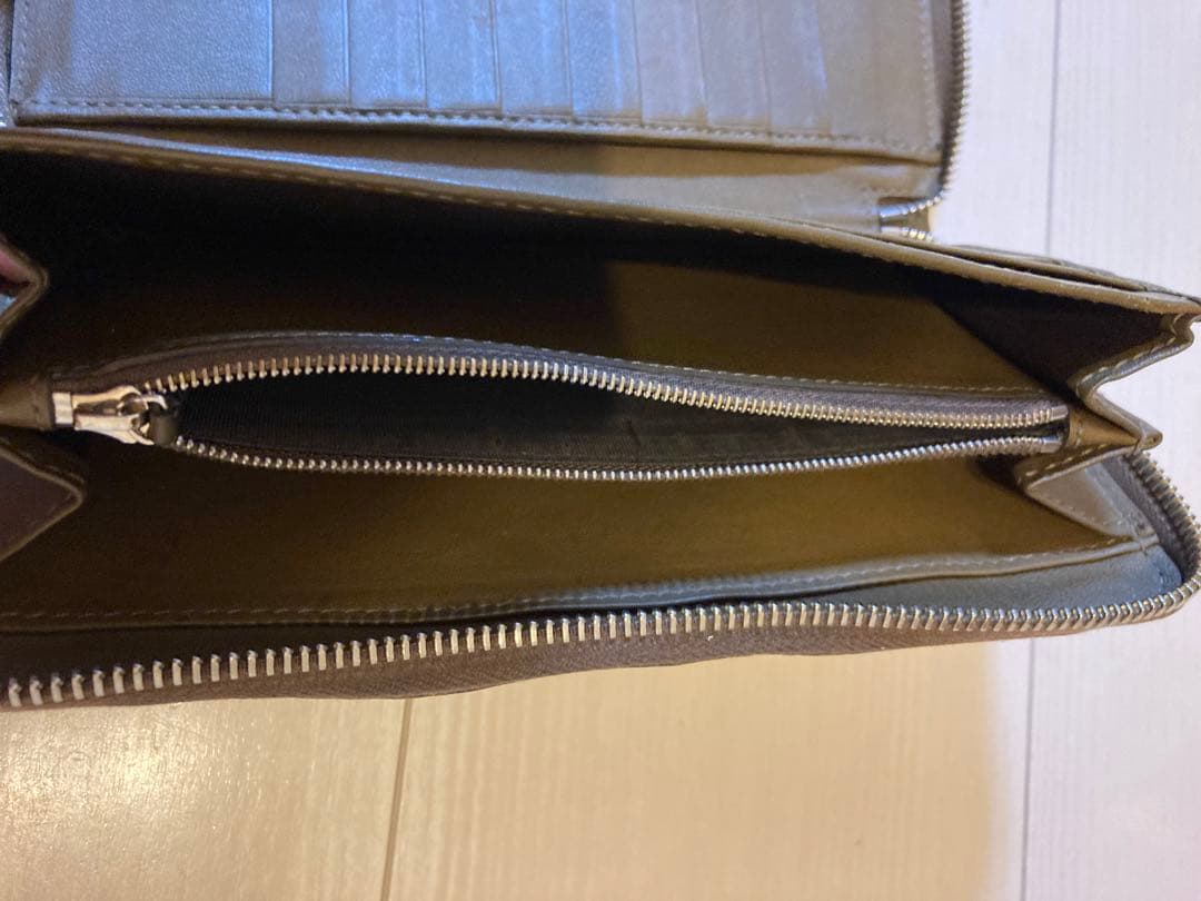 ジ*可様 人*ル様 GUCCI クロコ　長財布