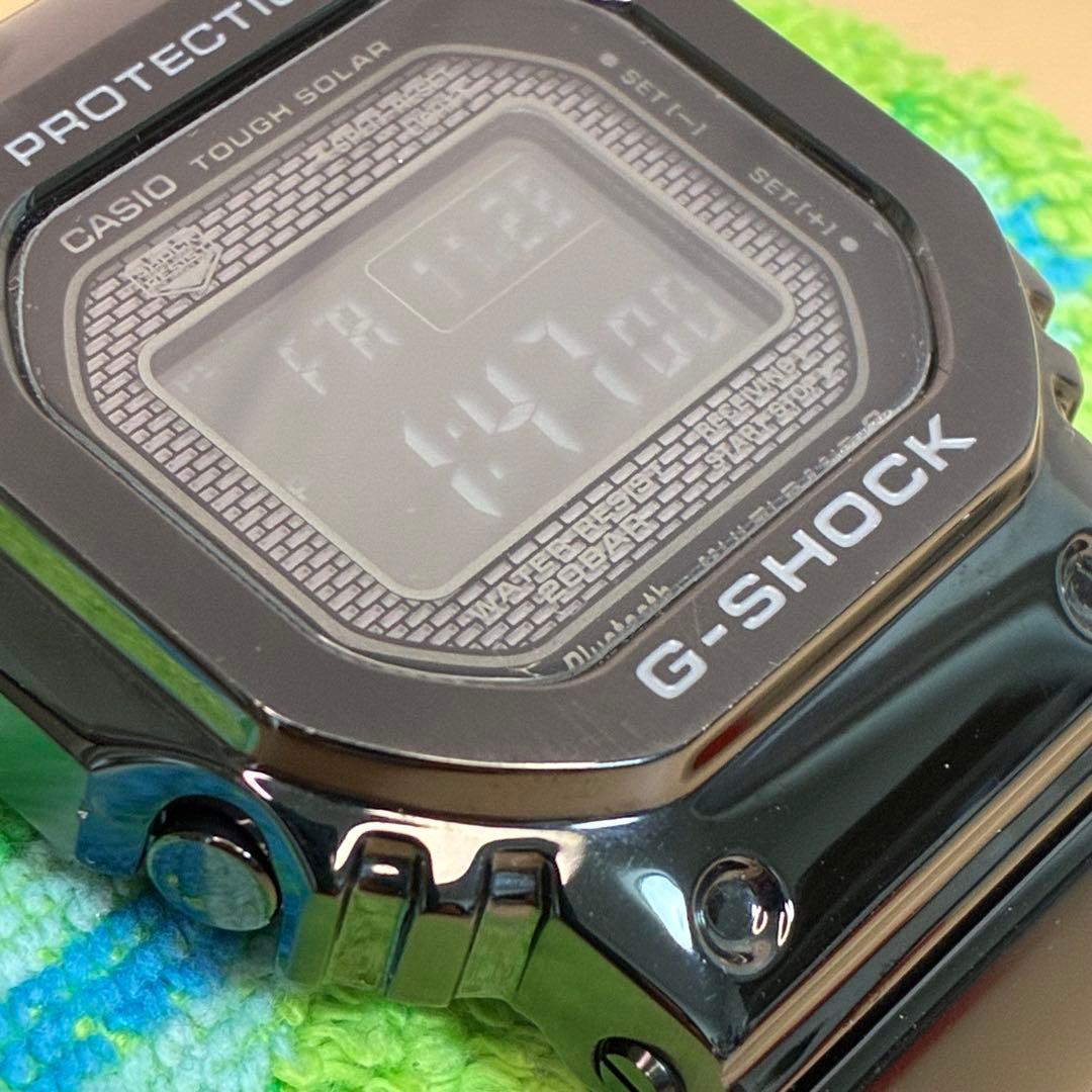 ⭐極美品⭐CASIO G-SHOCK　GMW-B5000GD-1JF