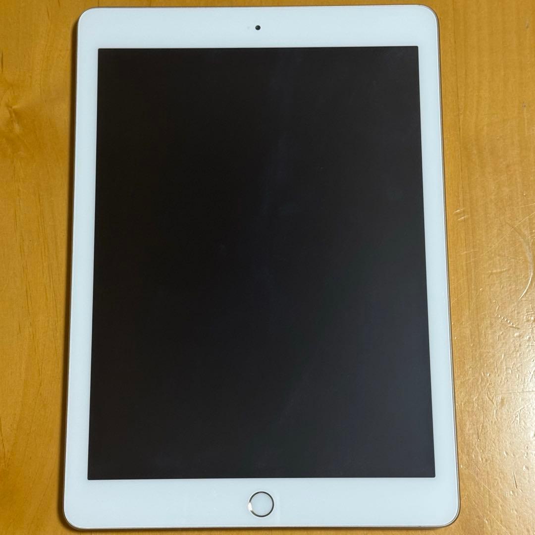 iPad 第5世代 32GB ゴールド 94%