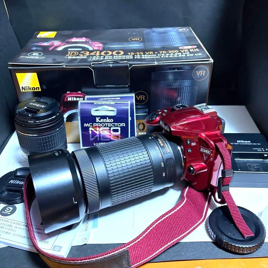 Nikon D3400 ダブルズームキット　レッド　フード　保護フィルター付き