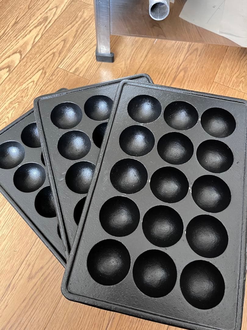 【新品】IKK たこ焼器 (15穴用) 3連