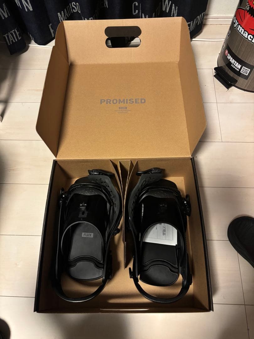 FLUX cv ビンディング 箱付き　sサイズ