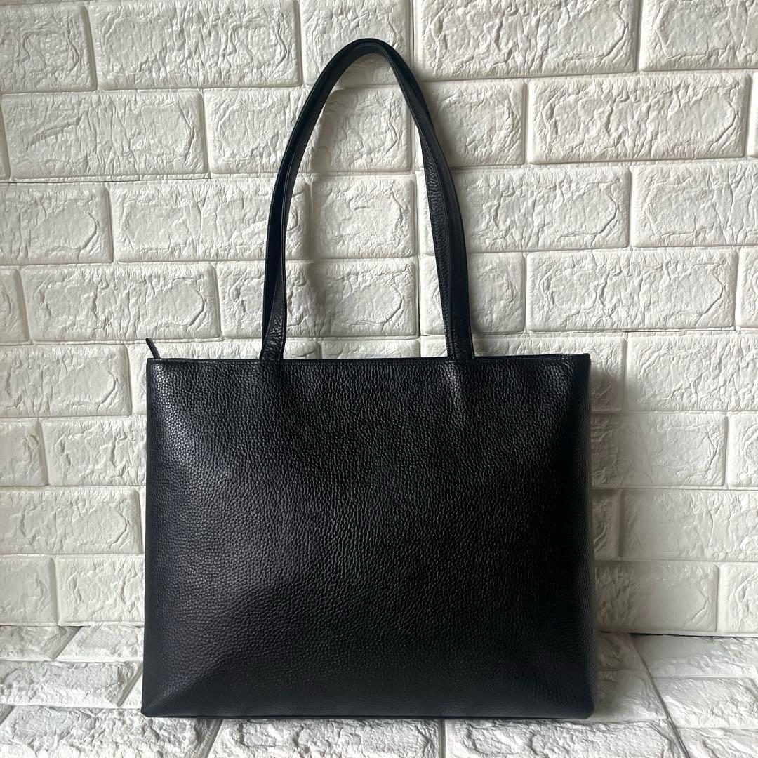 【美品】HushTug トートバッグ 肩掛け 本革 レザー A4可 シボ革 黒