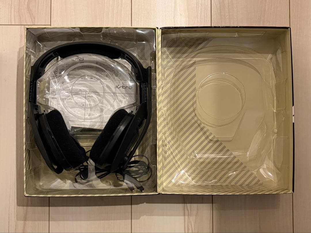 astro A50 ワイヤレスヘッドセット + ベースステーション