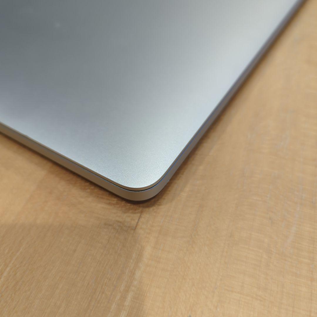 MacBook本体 MacBook Pro