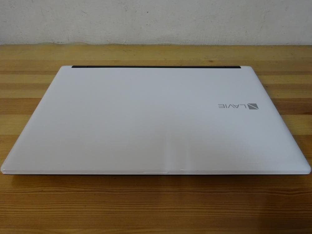 NEC ノートパソコン LAVIE NS PC-NS150EAW/中古特価良品