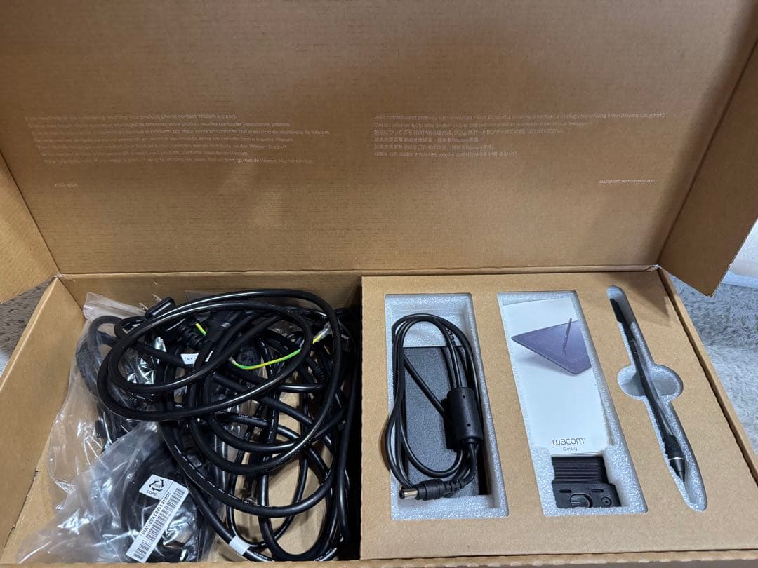 WACOM Wacom Cintiq 22 21.5型 DTK-2260/K0D