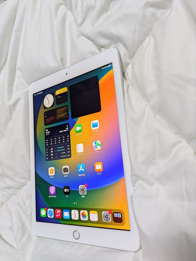 Apple iPad 第５世代)Wi-Fi 32GB シルバーMP2G2J/A