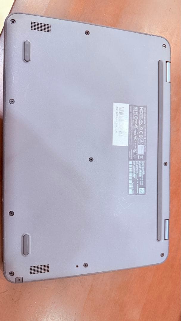 Lenovo 300e Chromebook Gen3 SIMバッテリー98%