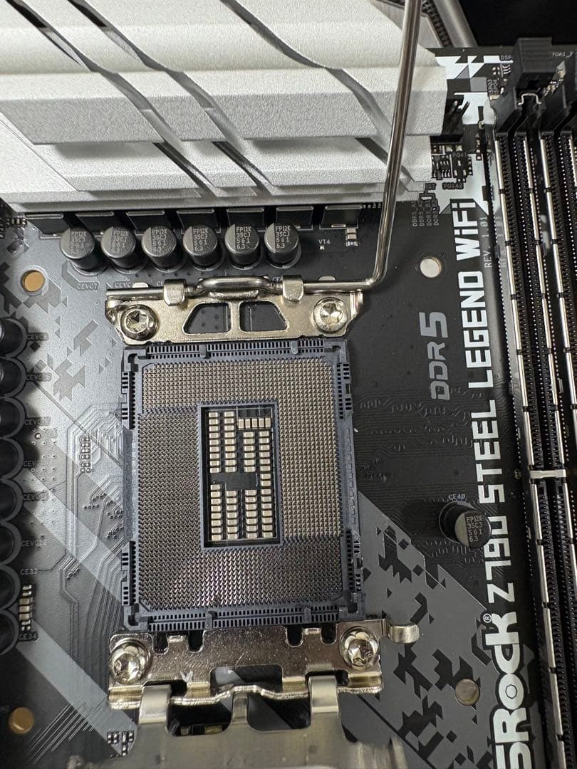 ASRock Z790 STEEL LEGEND WIFI マザーボード ATX