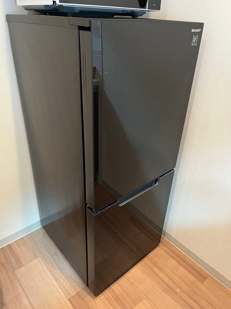 4/30までの発送！シャープSHARP 冷蔵庫152L SJ-GD15J