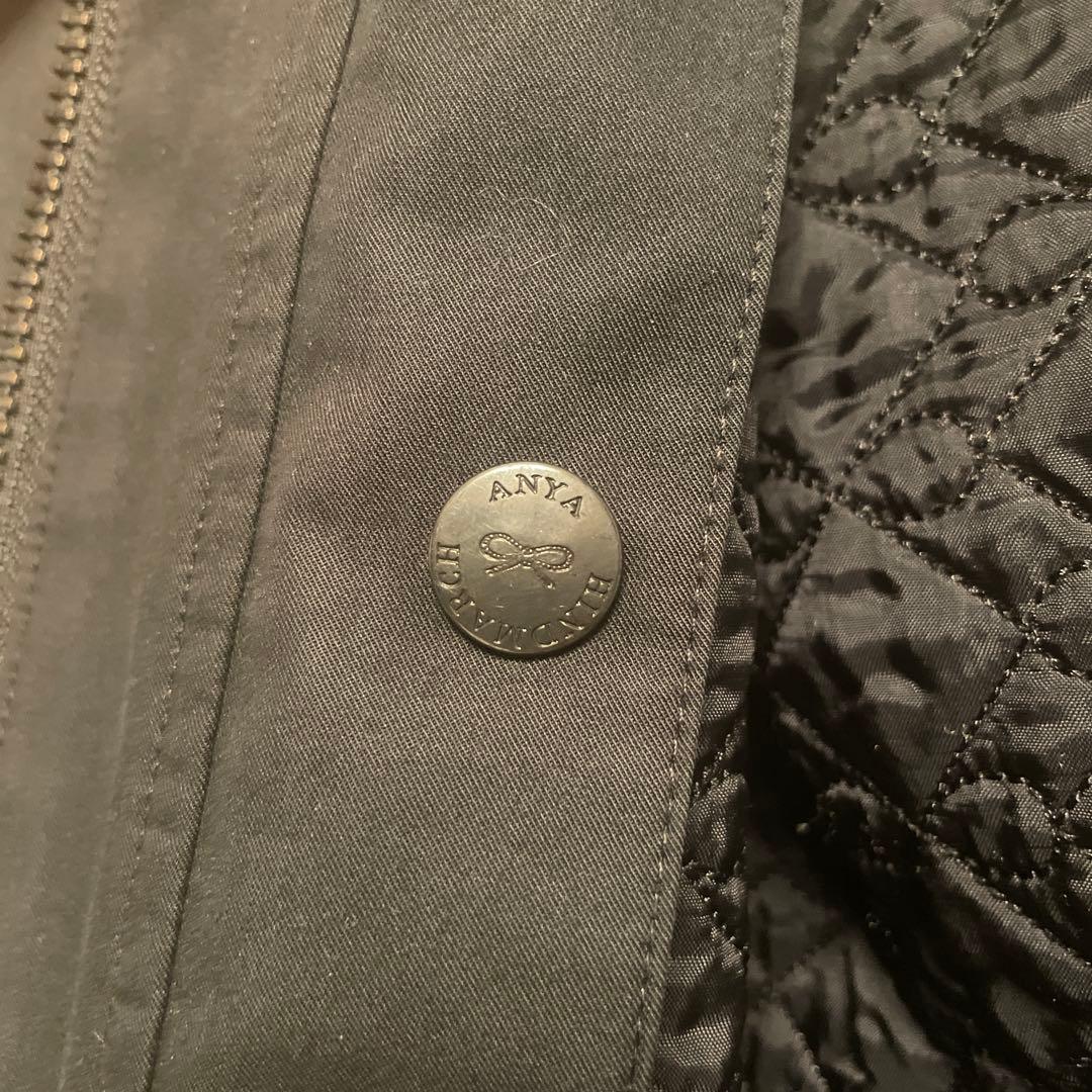 ANYA HINDMARCH にゃんこ