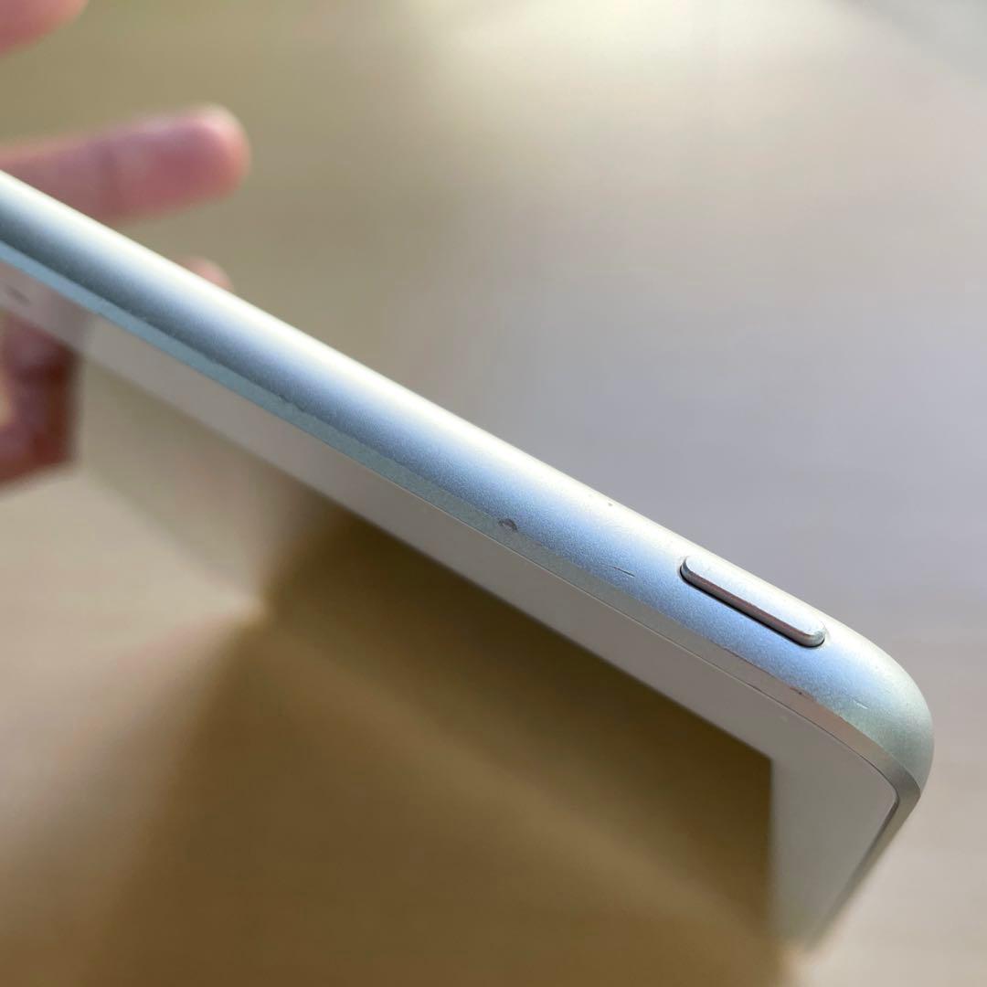 iPad 第6世代　A1893　Wi-Fiモデル　シルバー　32GB 美品　#7