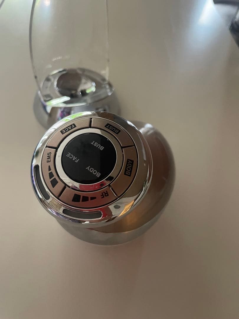 YA-MAN/ヤーマン　ＲＦボーテ　キャビスパRFコア　美顔器&ボディの全身ケア