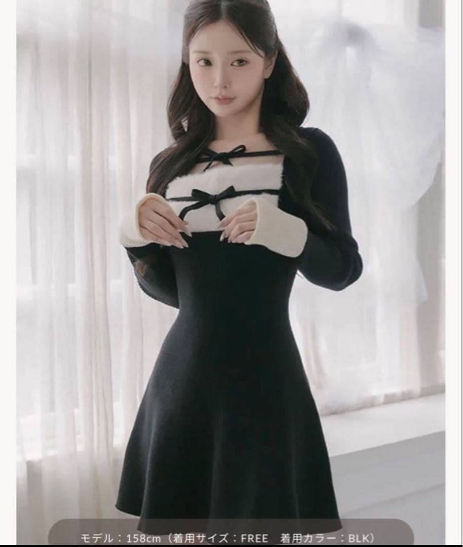 ダーリッチフレアニットワンピース