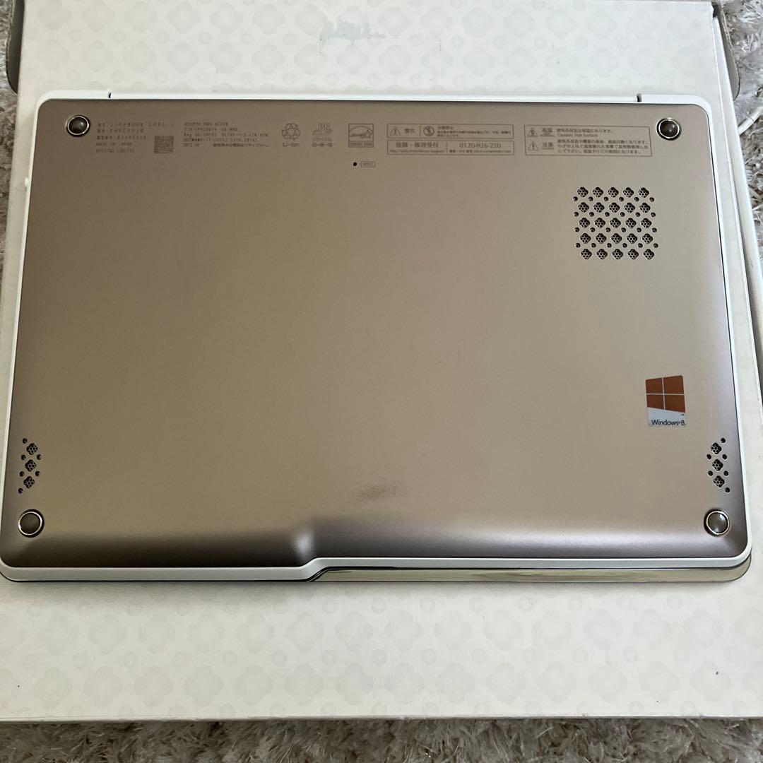 FUJITSU ノートパソコン lifebook ch55/j fmvc55jw