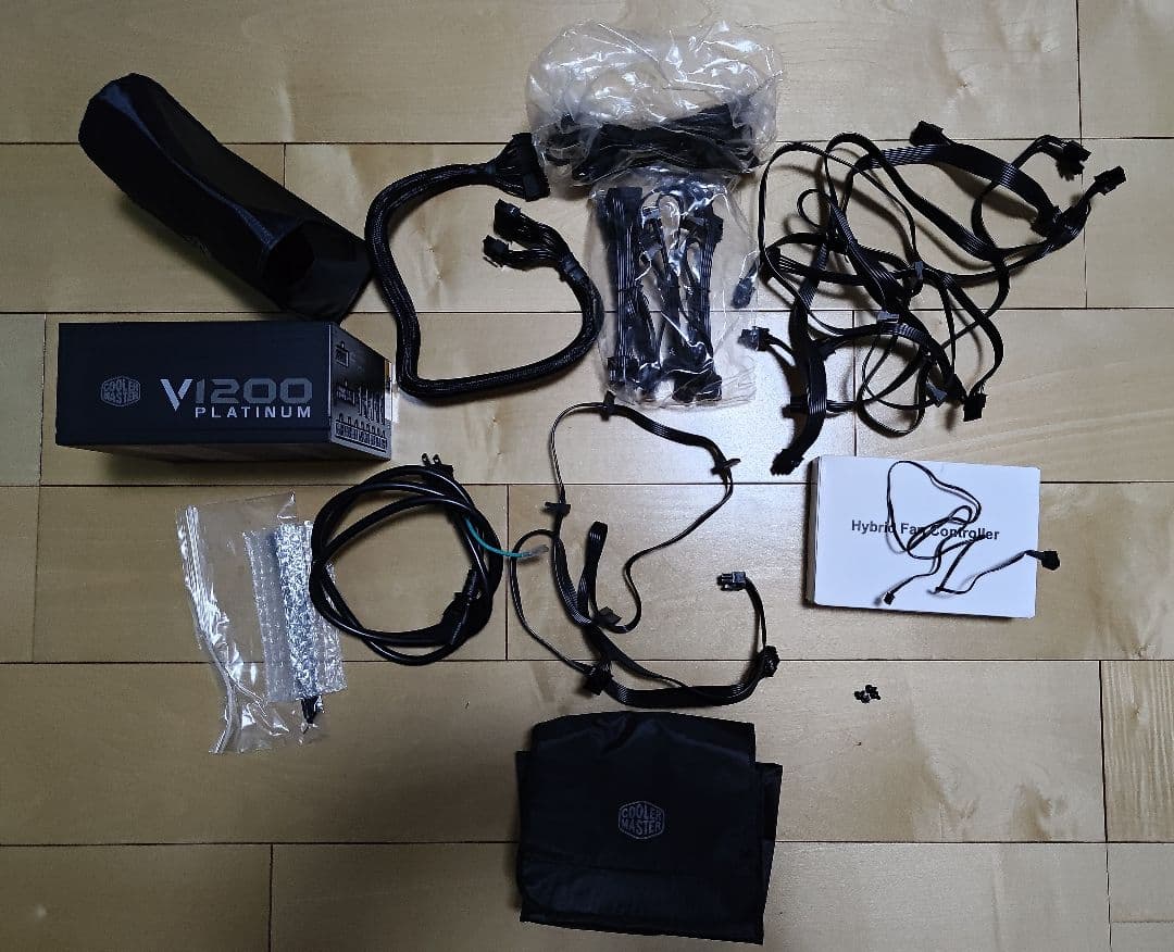 Cooler Master V1200 Platinum 電源ユニット