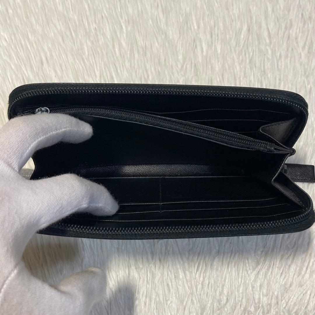 今週限定価格　美品　PRADA プラダ　長財布　ラウンドファスナー　黒　三角ロゴ
