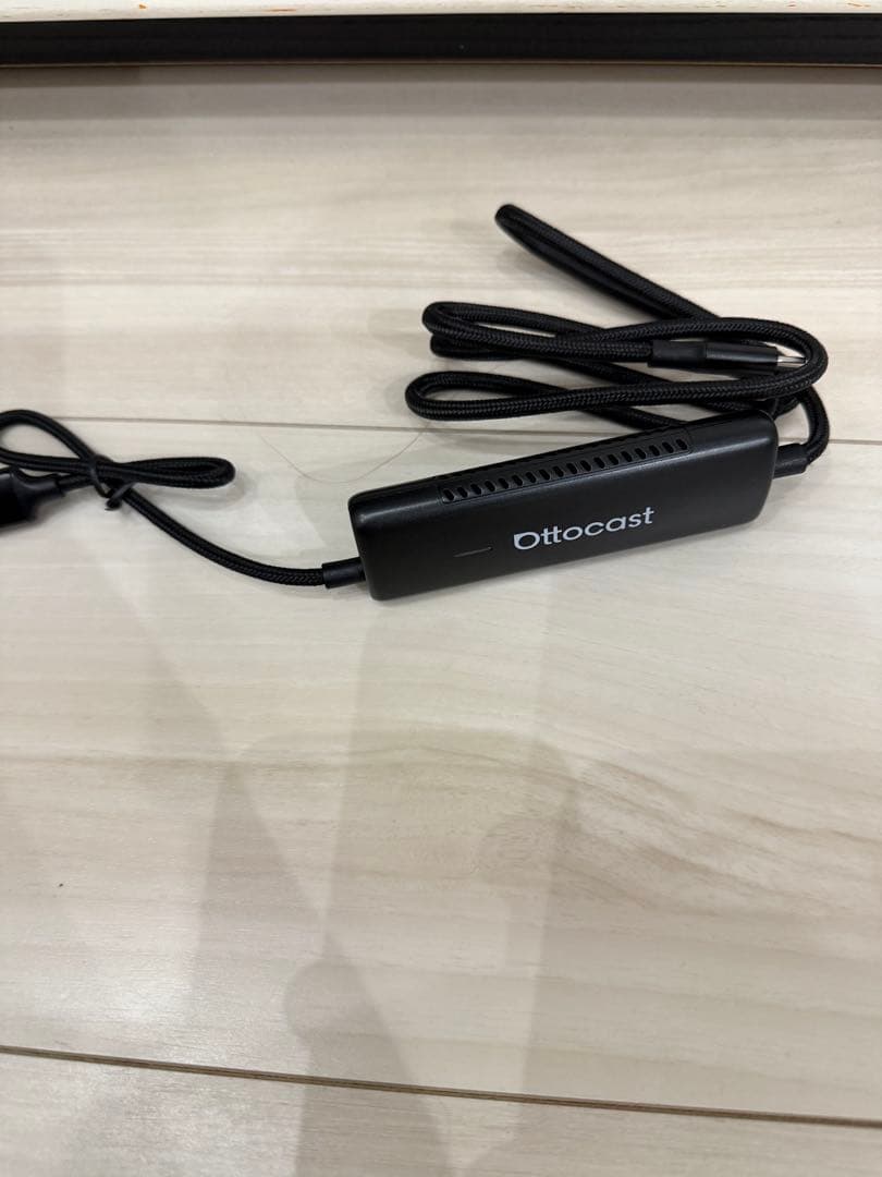 Ottocast MirrorTouch USBアダプター