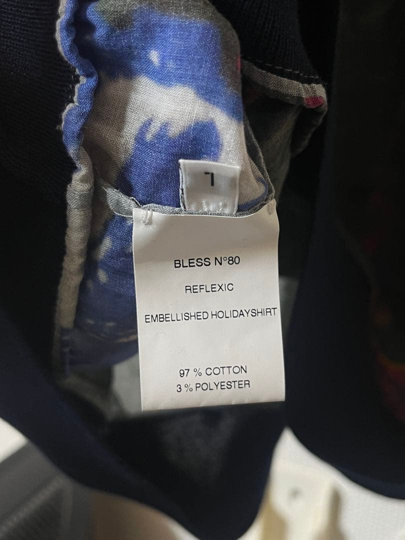 トップス BLESS EMBELLISHED HOLIDAYSHIRT