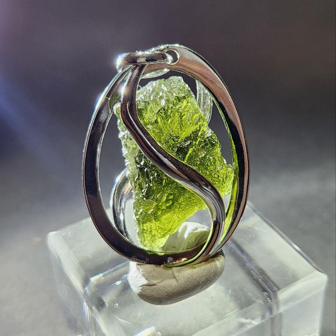 モルダバイト✨ペンダントトップ