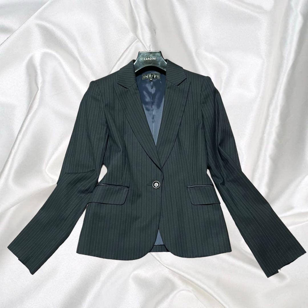 【INDIVI】美品インディヴィ 高級シルク ストレッチ ブーツカット ブラック