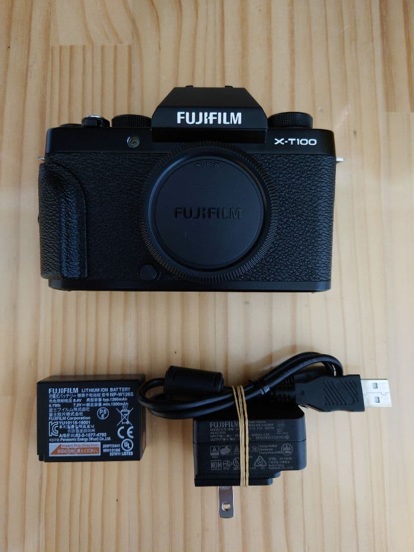 美品レベル FUJIFILM フジフイルム X-T100 ミラーレス一眼カメラ