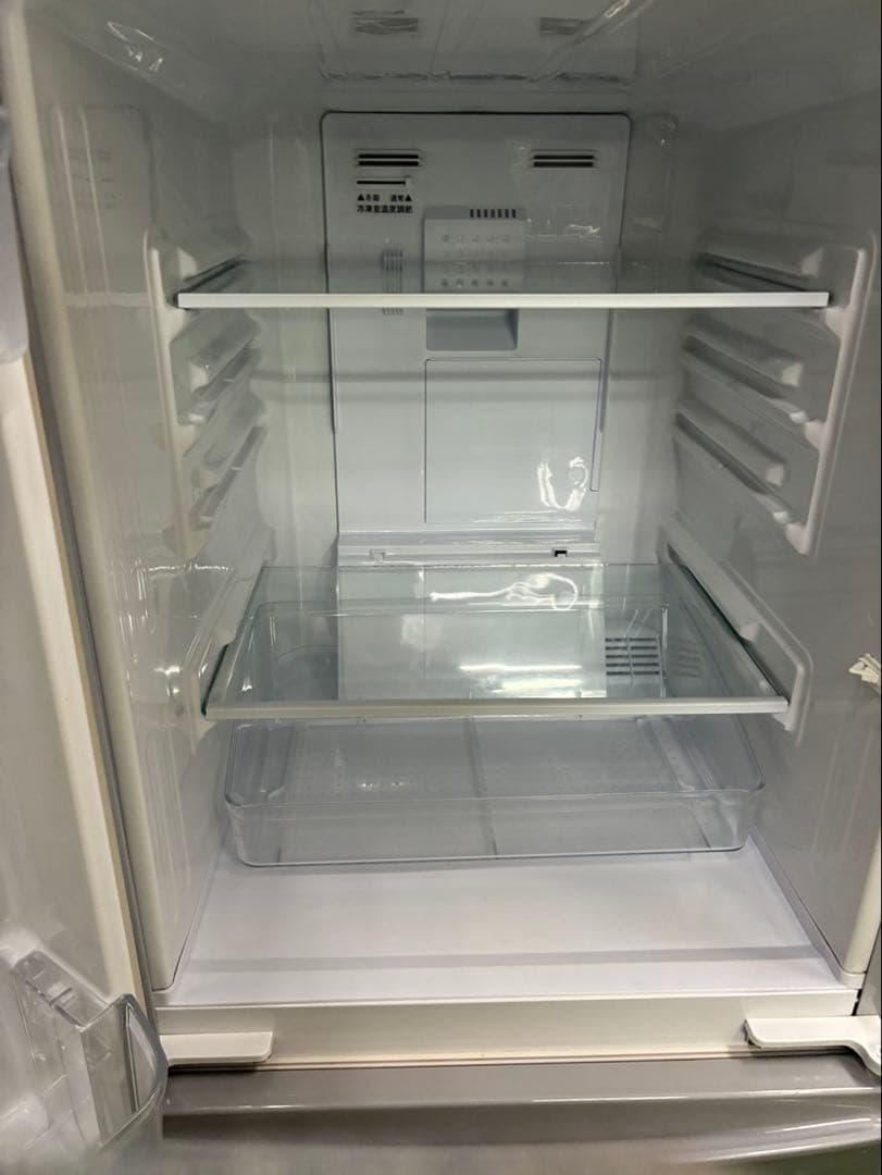 SHARP　SJ-D14A-S　137L　2014年製　一人暮らし　冷蔵庫