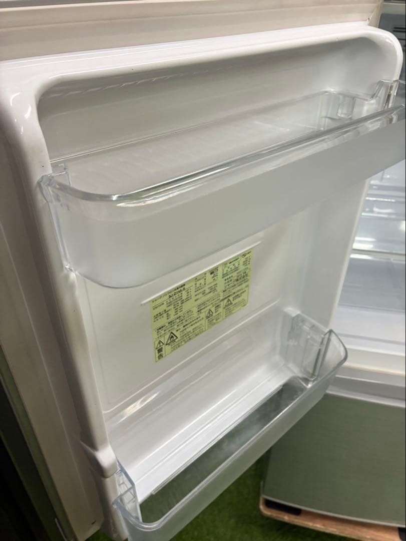 SHARP　SJ-D14A-S　137L　2014年製　一人暮らし　冷蔵庫
