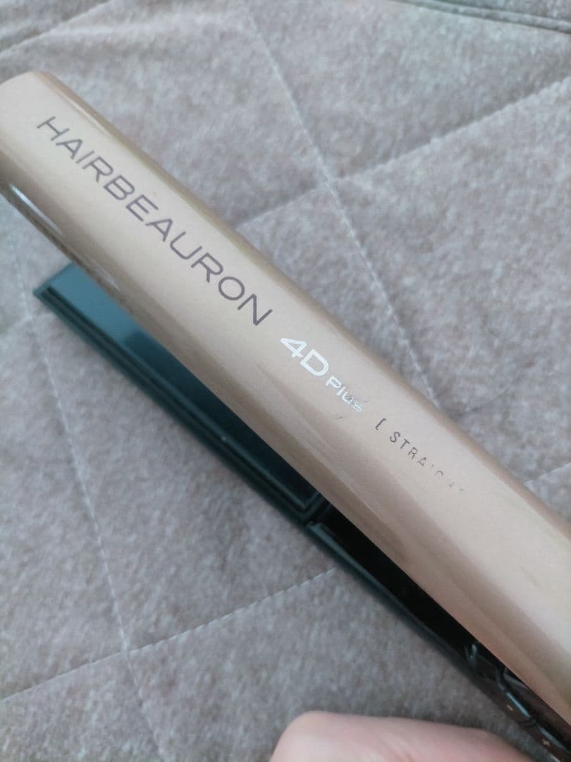 【お値下げ】ヘアビューロン4dplus 40-180℃ストレートヘアアイロン