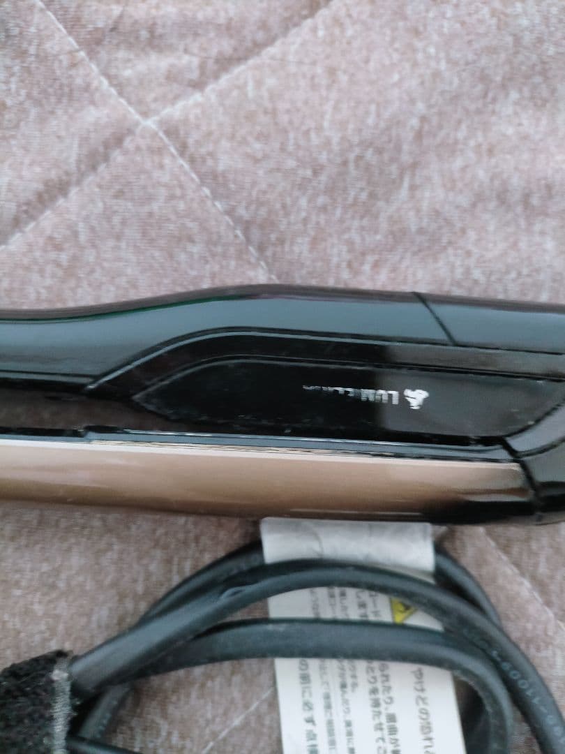 【お値下げ】ヘアビューロン4dplus 40-180℃ストレートヘアアイロン