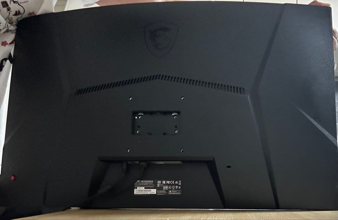 MSI ゲーミングモニター　165hz 32“