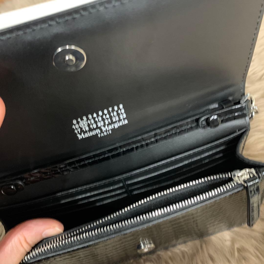 メゾンマルジェラ　エナメルレザー クロコダイル型押し 長財布