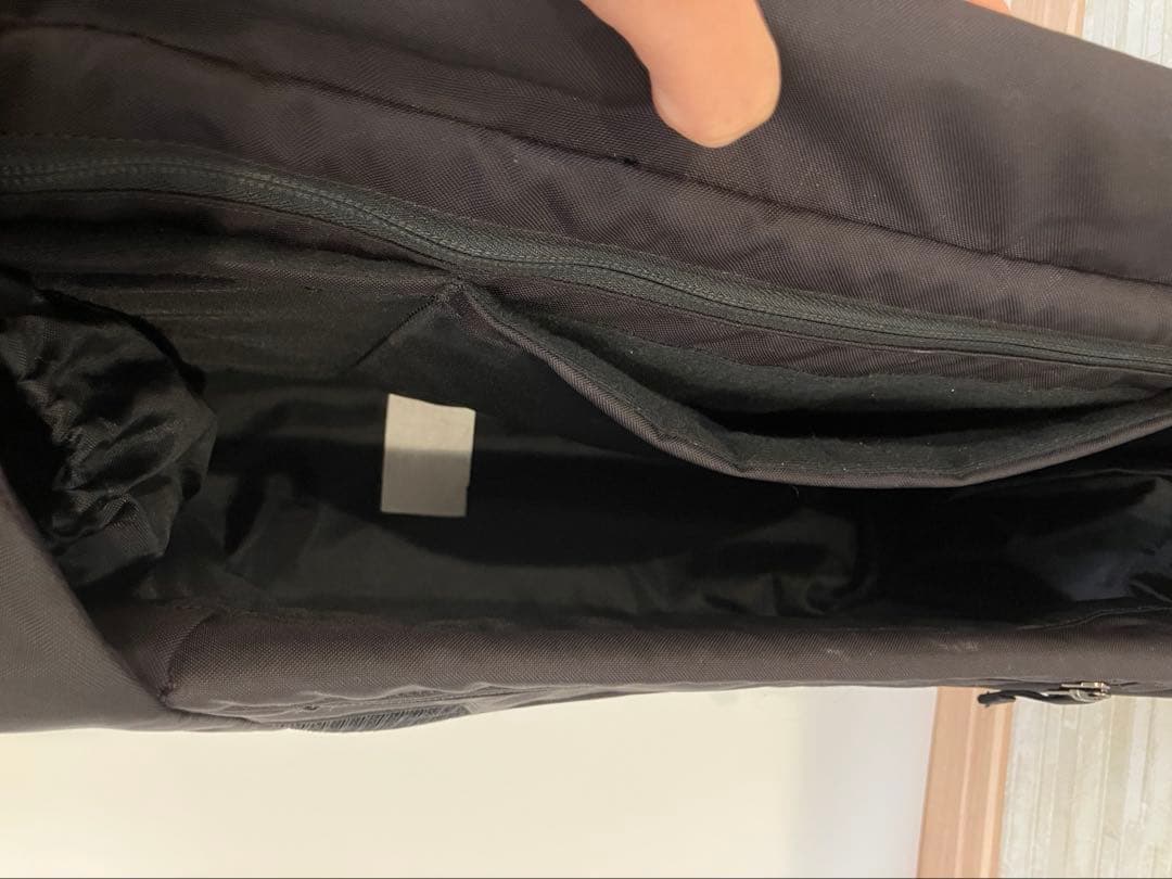 なな ARC'TERYX Fyx 13メッセンジャーバッグ　フィックス