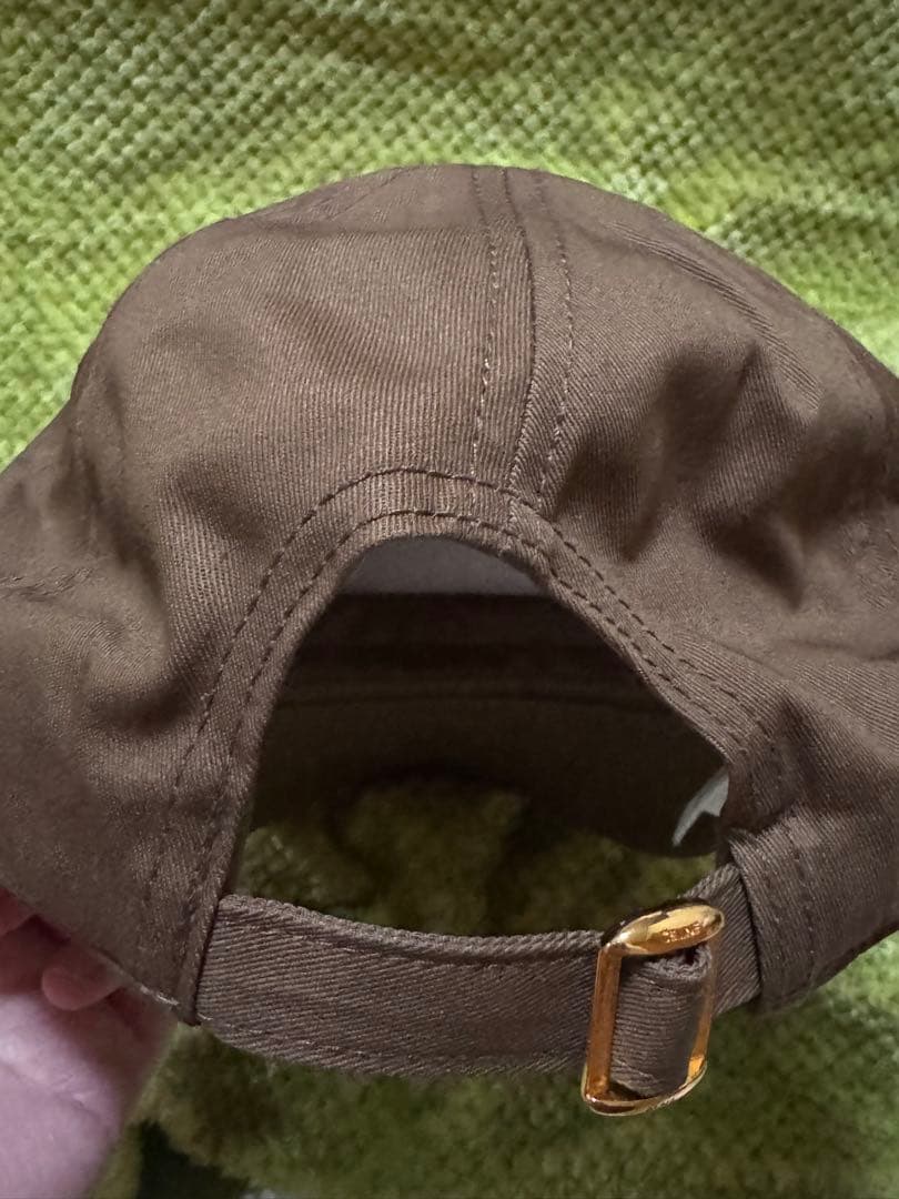 ブラウン刺繍ロゴベースボールキャップ