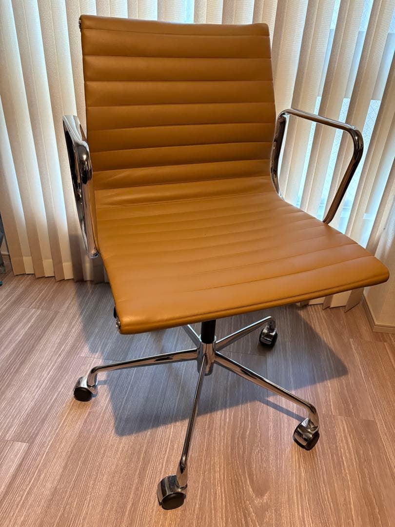 【週末最終セール】マネイジメント フラット チェア ライトブラウン