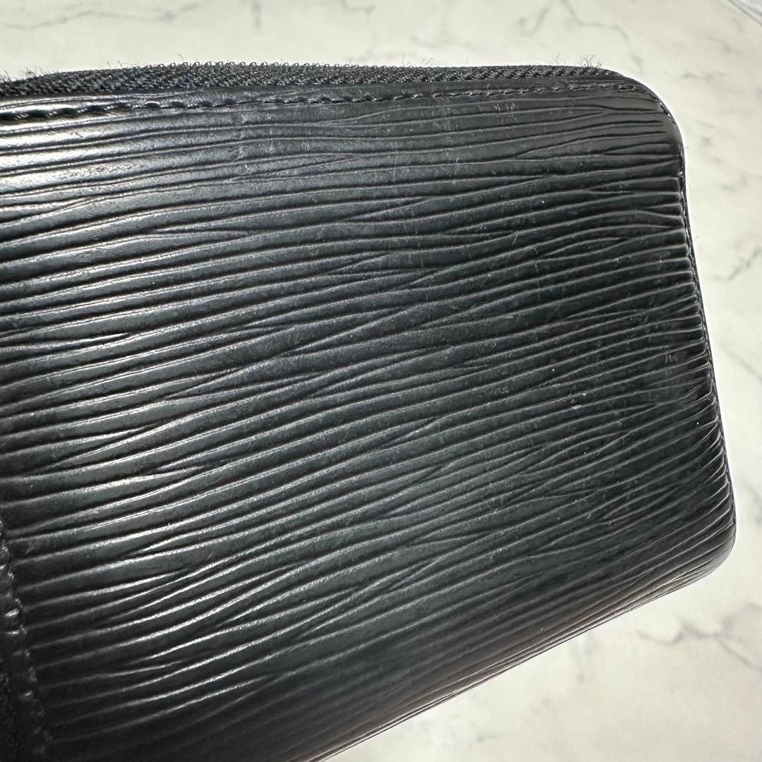 ルイヴィトン　ジッピーパース　エピレザー　ブラック　ケース　カード