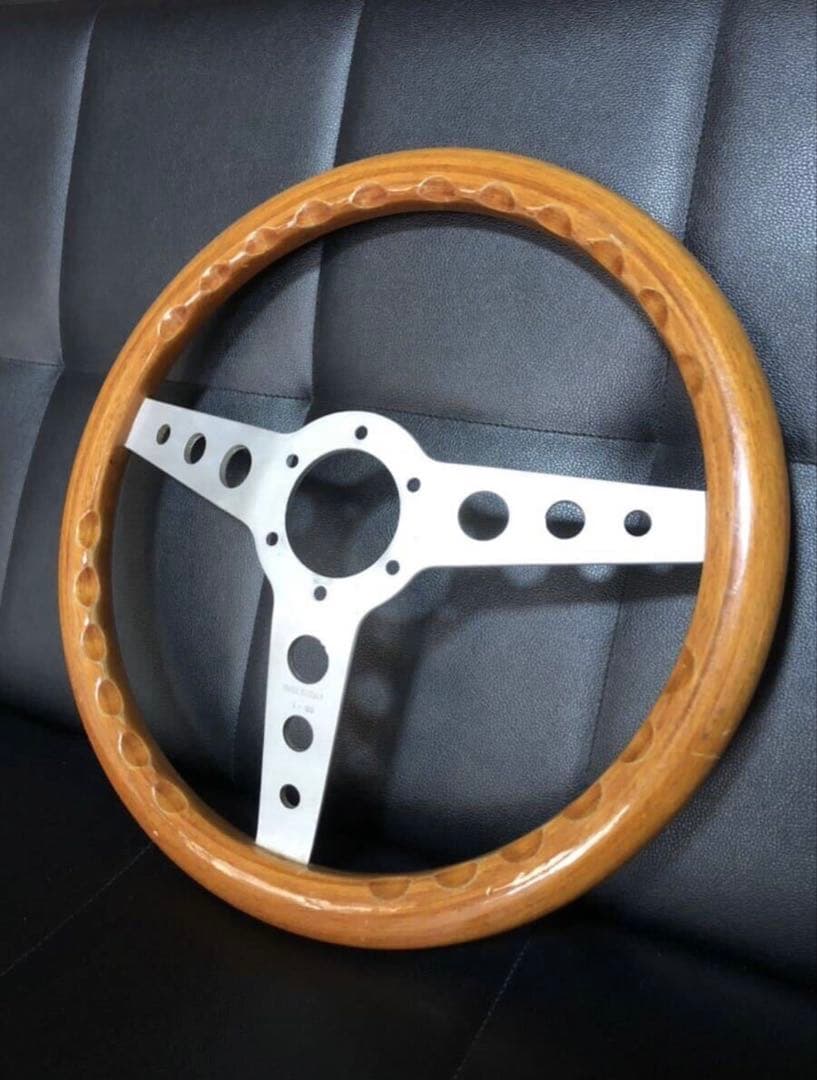MOMO indy ウッドステアリング　ハンドル　稀少 旧ロゴ 激レア