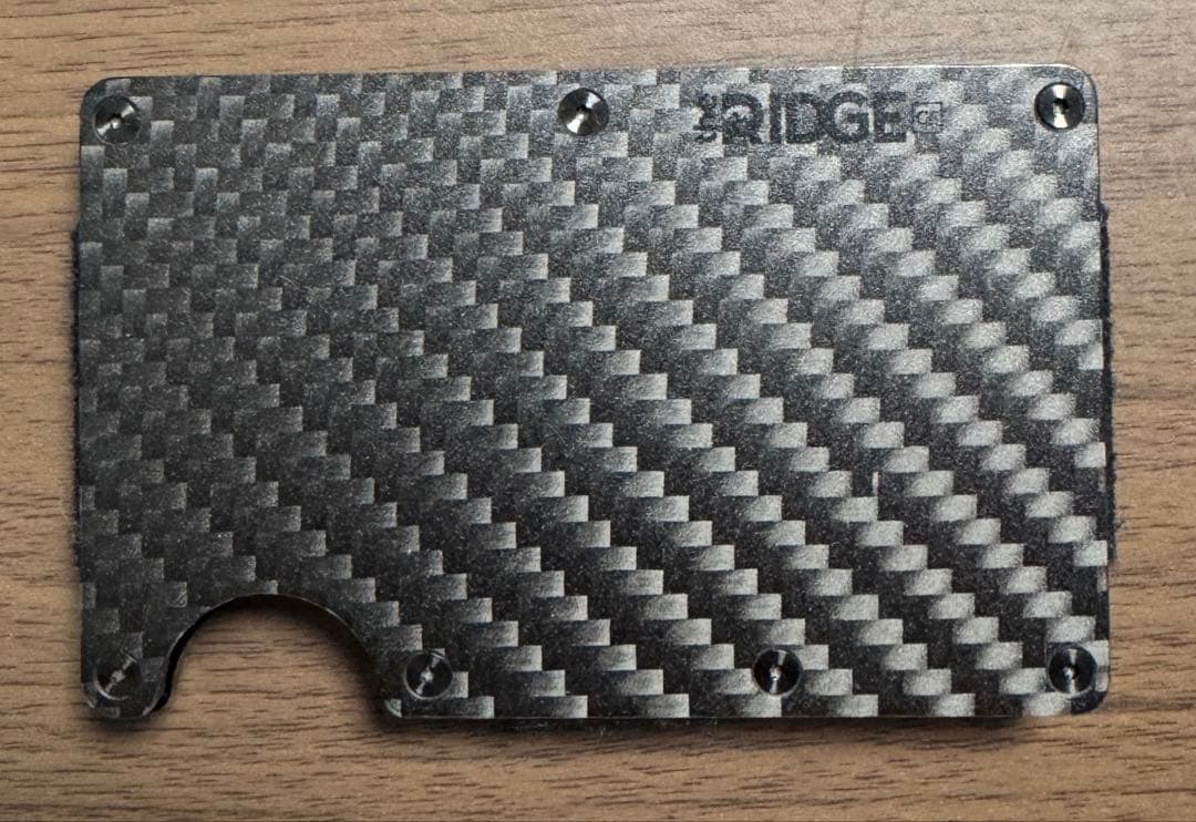 【Mi】The RIDGE カーボンファイバー マネークリップ