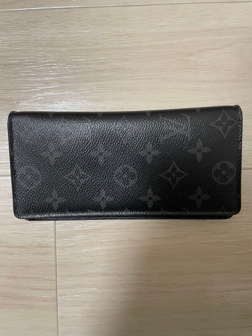 LOUIS VUITTON ポルトフォイユ・ブラザ モノグラム エクリプス長財布