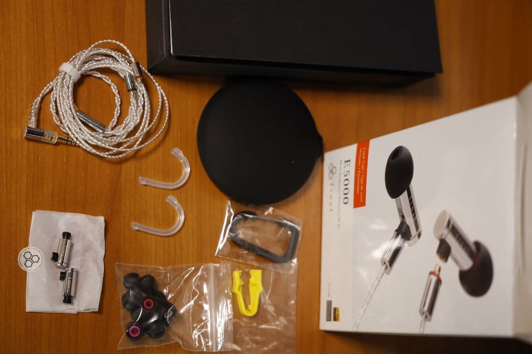 【訳あり】final E5000 +finalシルバーコートケーブル4.4mm