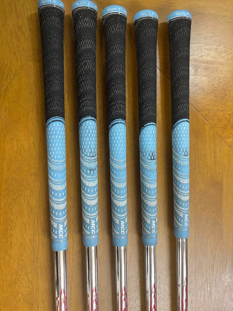 【大幅値下げ中‼︎】スリクソンzx7 5本セット modus tour120