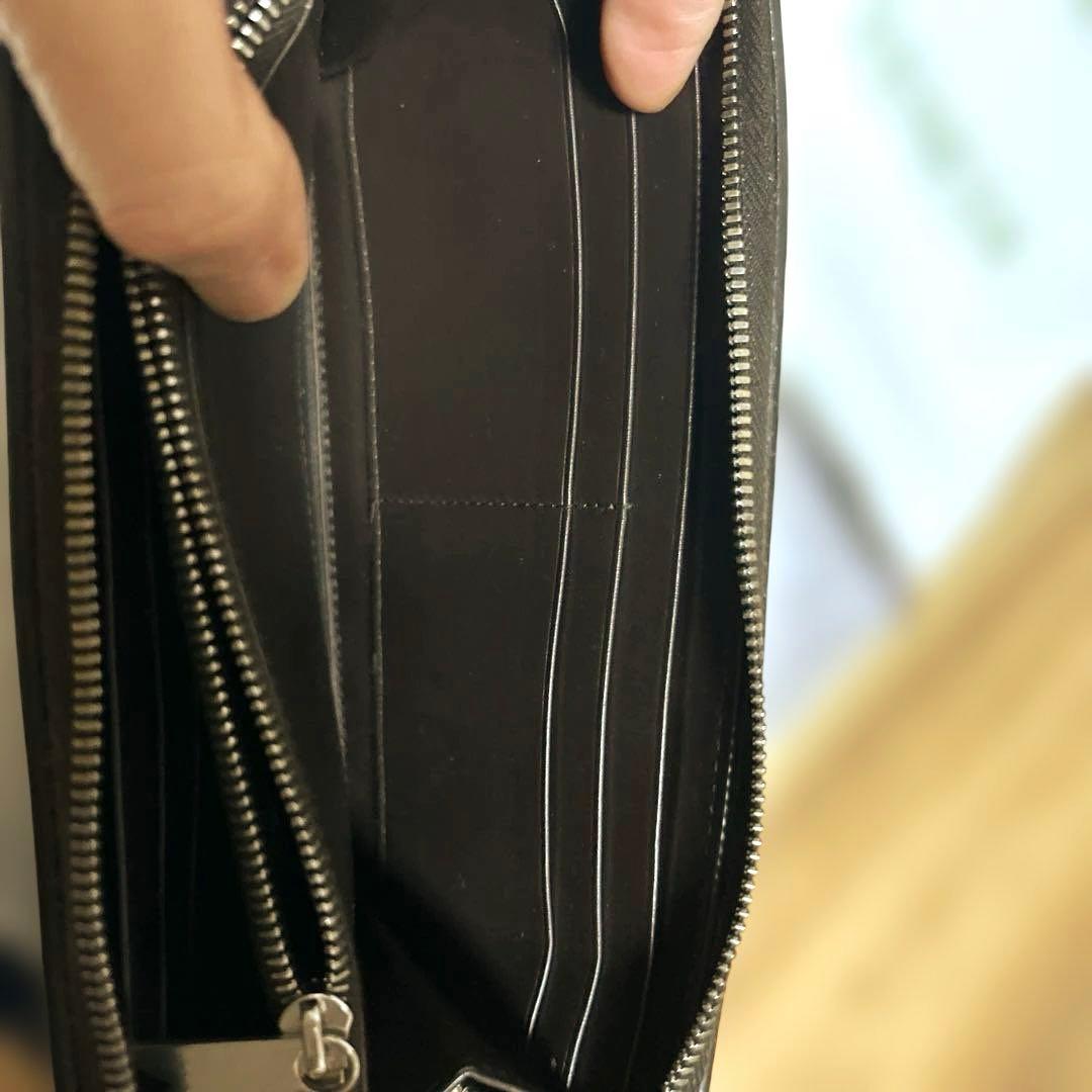 BOTTEGA VENETA長財布 ラウンドファスナーブラックホワイト