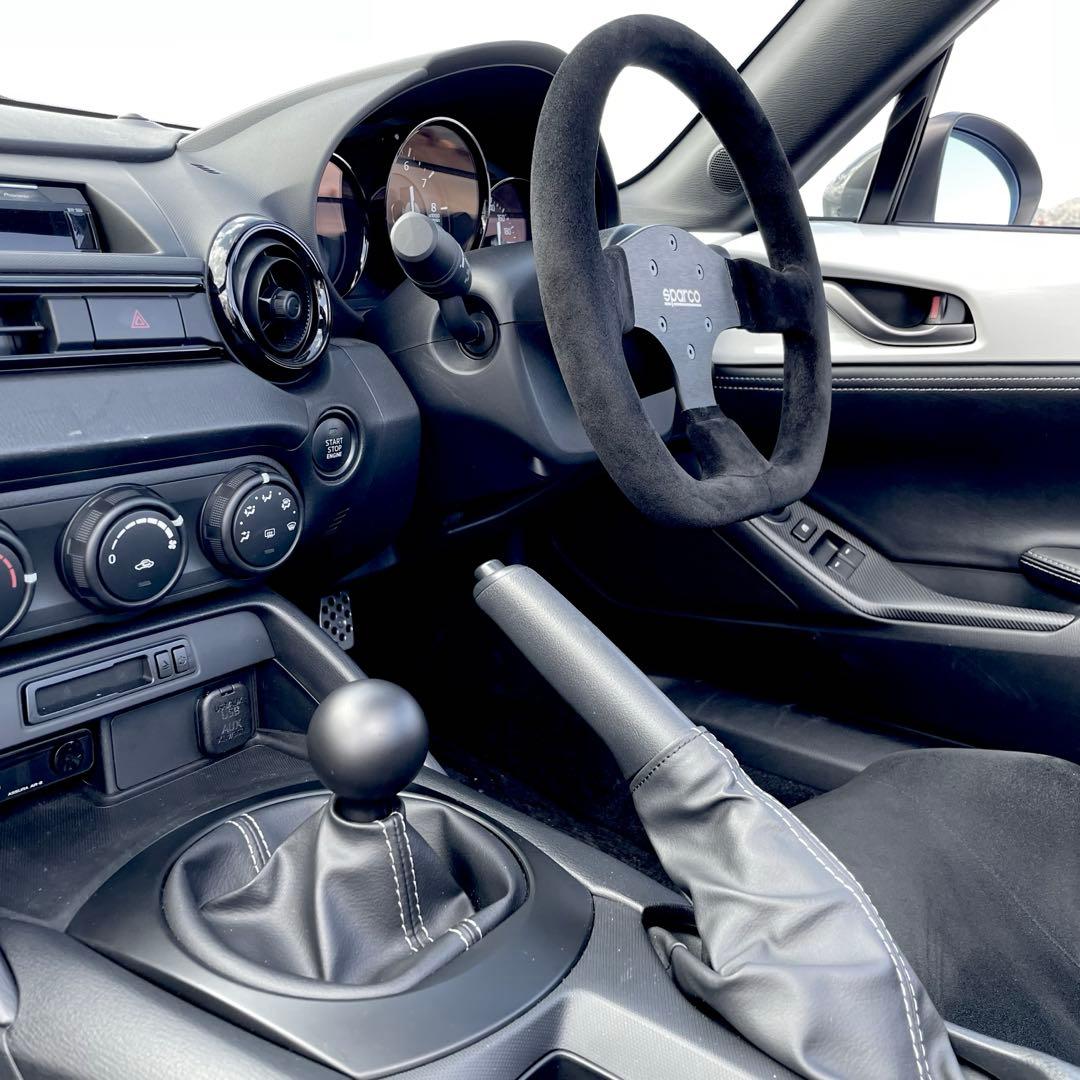 ステアリング　sparco R353