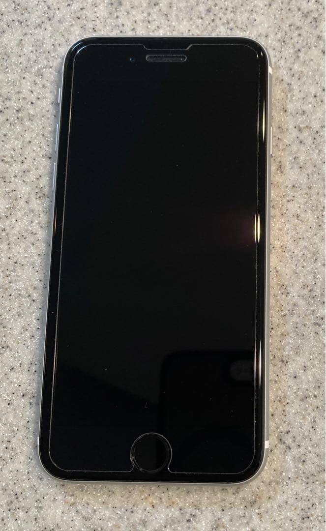 Apple iPhone SE (第2世代) ブラック 64GB 一部動作不良